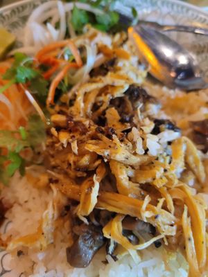 Vegetarian chicken rice at V Vegan in Hoi An
