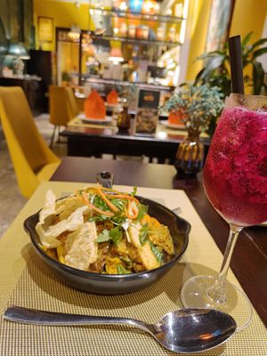 Main course with dragon fruit iced tea at V Vegan in Hoi An