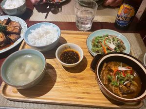 Set menu 4 - caramelised tofu in clay pot with rice, green bean salad and mushroom and tofu soup   at V Vegan in Hoi An