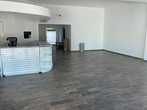 Tables et al removed at Vegan Planet in Cancun