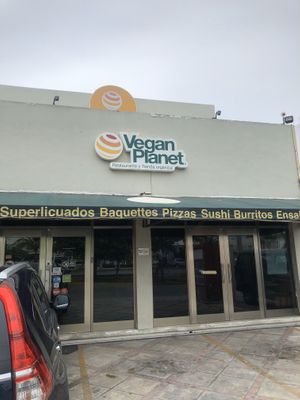 Clean place  at Vegan Planet in Cancun