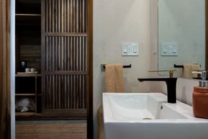 Washroom in B&B suite "La Alegria" at Segunda Vida Inn in San Juan Del Sur