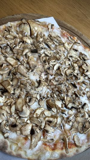   at Pizza Locale  in Istanbul