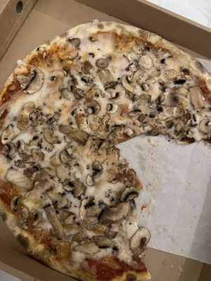   at Pizza Locale  in Istanbul