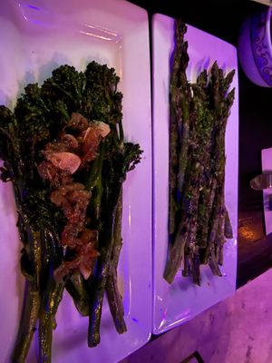Broccolini (L) and Asparagus (R) - you get some broccolini with the paella, but do not pass up the asparagus!  at Cuba Libre in Orlando