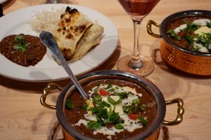 👆Maurya's Dal Makhani👆
Dal=lentils💪 Makhani=butter🧈
A hearty, Creamy tomato-based black lentil "soup"
Pair with naan/roti + rice + onion salad😮 & you're all set💯 at Maurya's.Rest.Bar.Banquet in Kamloops
