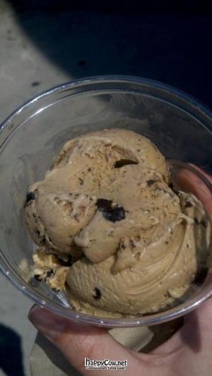  at George's Ice Cream and Sweets in Chicago