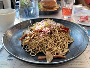 Wok de Léa  at Les 3 Vallées Cafe in Moutiers