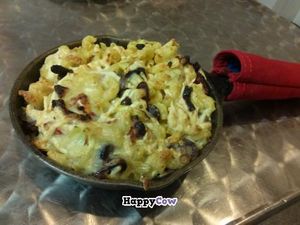 Mediterranean Mac n cheese at Cheese-ology in University City