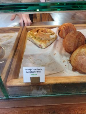 Bun #Veganuary at Doppio Coffee Warehouse Kentish Town in North West London