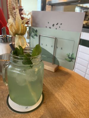 Kiwi-apple lemonade  at Naane in Bielefeld