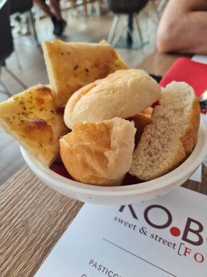 Bread at Ko Bo Food in Seregno