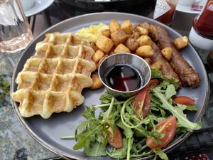  at Craffles in Vancouver