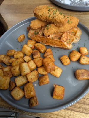  at Craffles in Vancouver