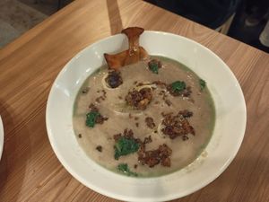 Inverno at Utopía in A Coruna