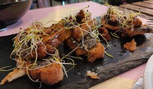 Tostas de foie at Utopía in A Coruna