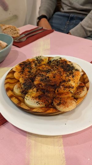 Pulpo á feira at Utopía in A Coruna