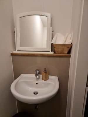 Sink at toilets, clean at Farmers Fries in Busum