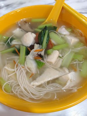 面线汤$4.50 at Heavens Grace Vegetarian Point 天恩素坊 in West Singapore