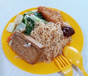 Simple Chinese vegetarian food  at Heavens Grace Vegetarian Point 天恩素坊 in West Singapore