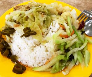Rice with 3 choices of vegetables $2.90 at Heavens Grace Vegetarian Point 天恩素坊 in West Singapore