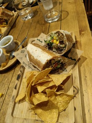  at Gallo Santo in Barcelona