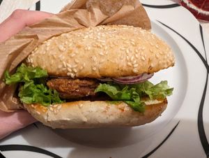NoChicken Burger at Festgebissen in Jena