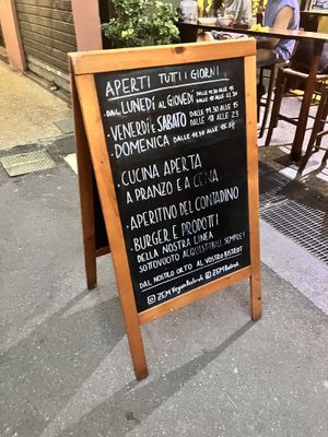 Opening times/menu  at ZEM Bistro in Bologna