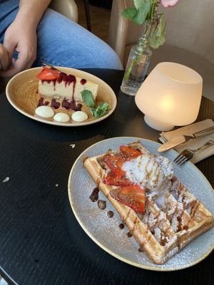   at Life Deli in Frankfurt