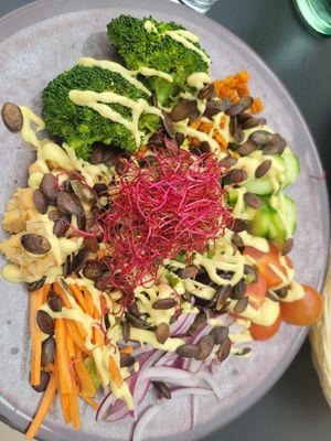  at Life Deli in Frankfurt