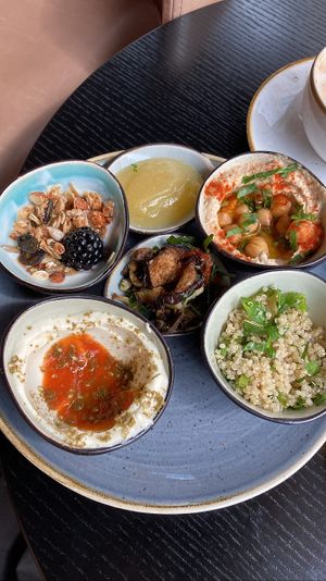 Side dishes like hummus, tabouleh, yoghurt, salad, labneh and jam. Everything was very good  at Life Deli in Frankfurt