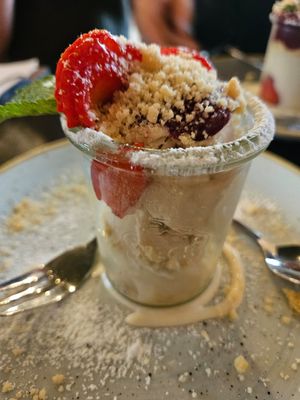 Noisette crumble at Life Deli in Frankfurt