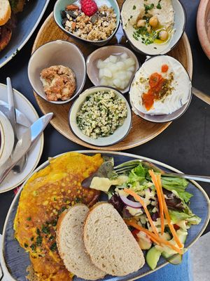  at Life Deli in Frankfurt