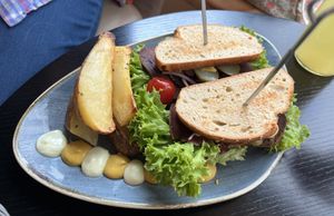 Roastbeef Sandwich 🥪   at Life Deli in Frankfurt