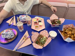 Spice girl, bbq bae, winner box, waffles with ice cream and EVEN MORE  at Taste Like Chicken TLC in Amsterdam