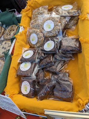 Cookies & brownies at Raydiant Vybes in Alameda