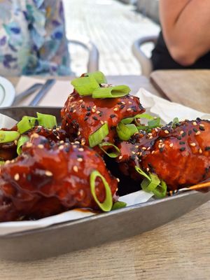   at Outra Espécie  in Porto