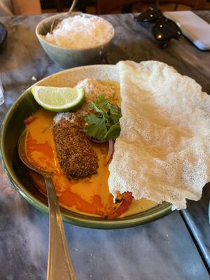   at Outra Espécie  in Porto