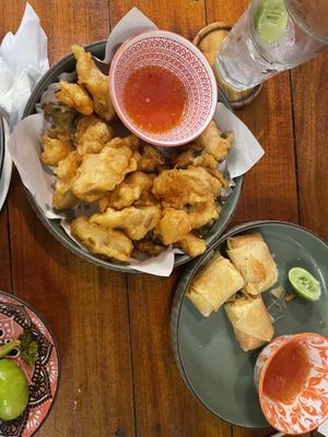 Stir Fried Champignons and Spring Rolls  at Sang Ka Si Koh Tao - สังกะสี เกาะเต่า in Koh Tao