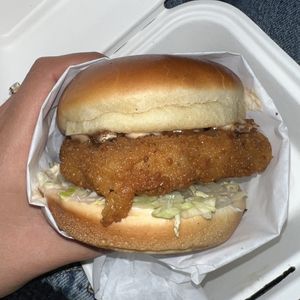 truffle honey chicken sandwichh  at Veggie Grill by Next Level in Long Beach