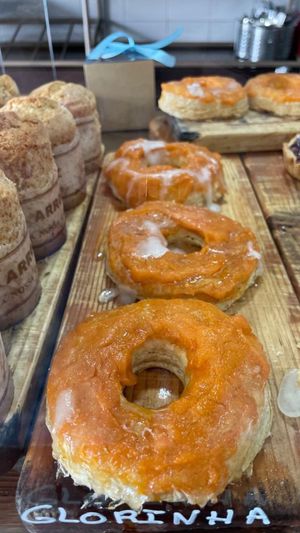 Glorinha at A Padoca in Porto