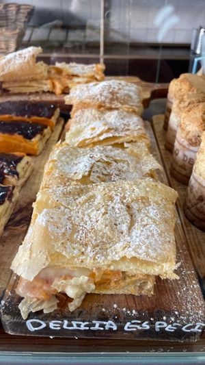 Delícia  at A Padoca in Porto