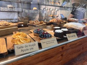 Innen   at A Padoca in Porto