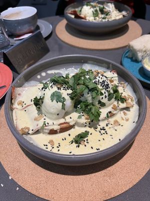 Vegan eggs benedict   at A Padoca in Porto