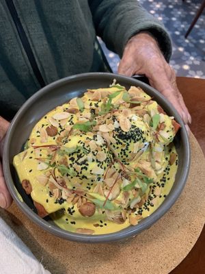 Eggs Benedict- lovely presentation but very rich   at A Padoca in Porto