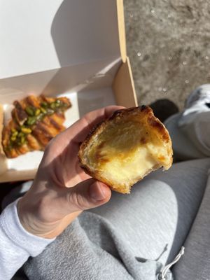 *in Nata heaven*  at A Padoca in Porto