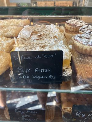   at A Padoca in Porto