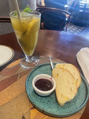 ginger matcha beverage and complimentary appetizer !  at A Padoca in Porto