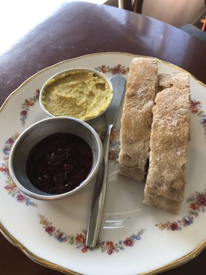Home made break with cashew butter and jam   at A Padoca in Porto