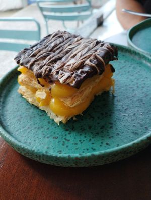 Napolitain at A Padoca in Porto